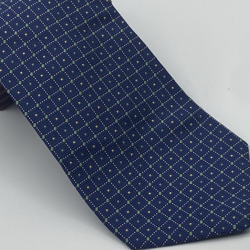 Hickey Freeman Collection Neck Tie Dk Blue Squares Dots‎ Textured 100% Silk USA